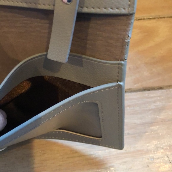 NWT grey leather wallet - Picture 8 of 11